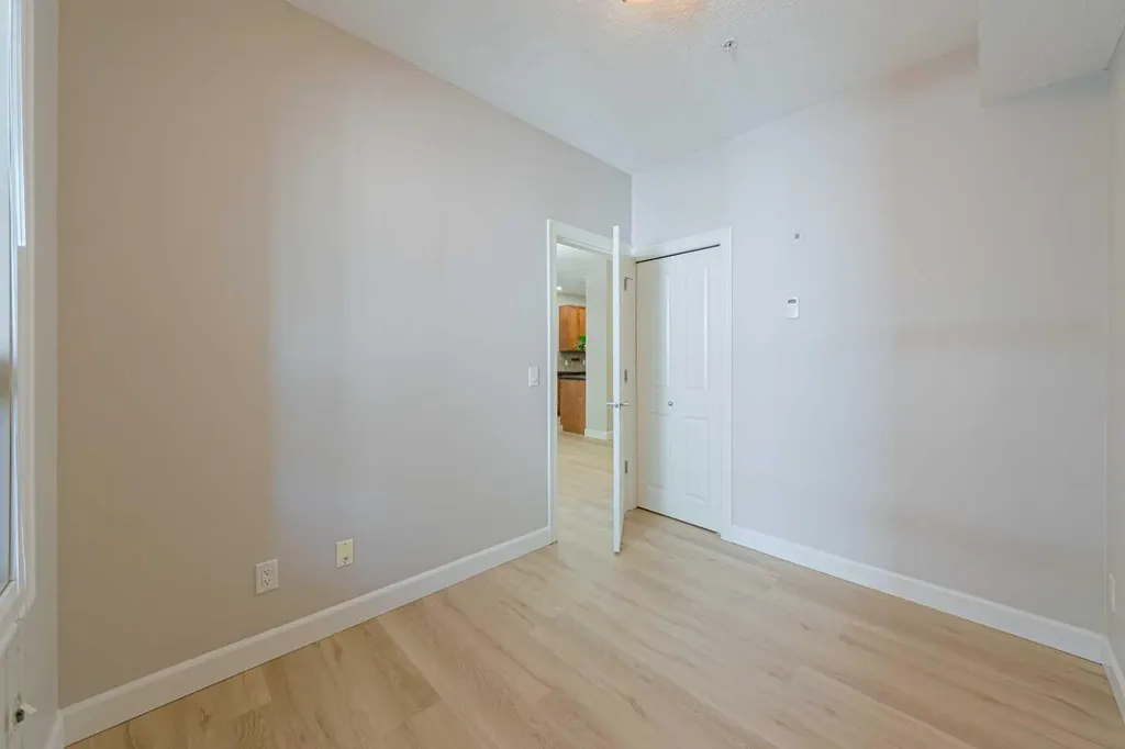 88 Arbour Lake Road NW Calgary AB T3G 0C2