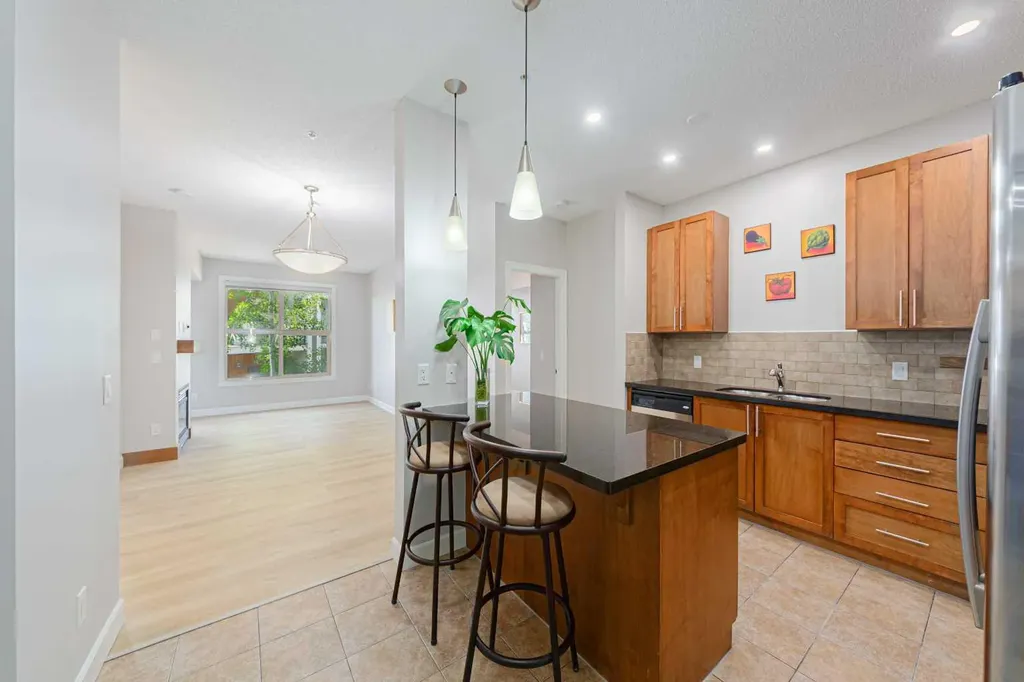88 Arbour Lake Road NW Calgary AB T3G 0C2