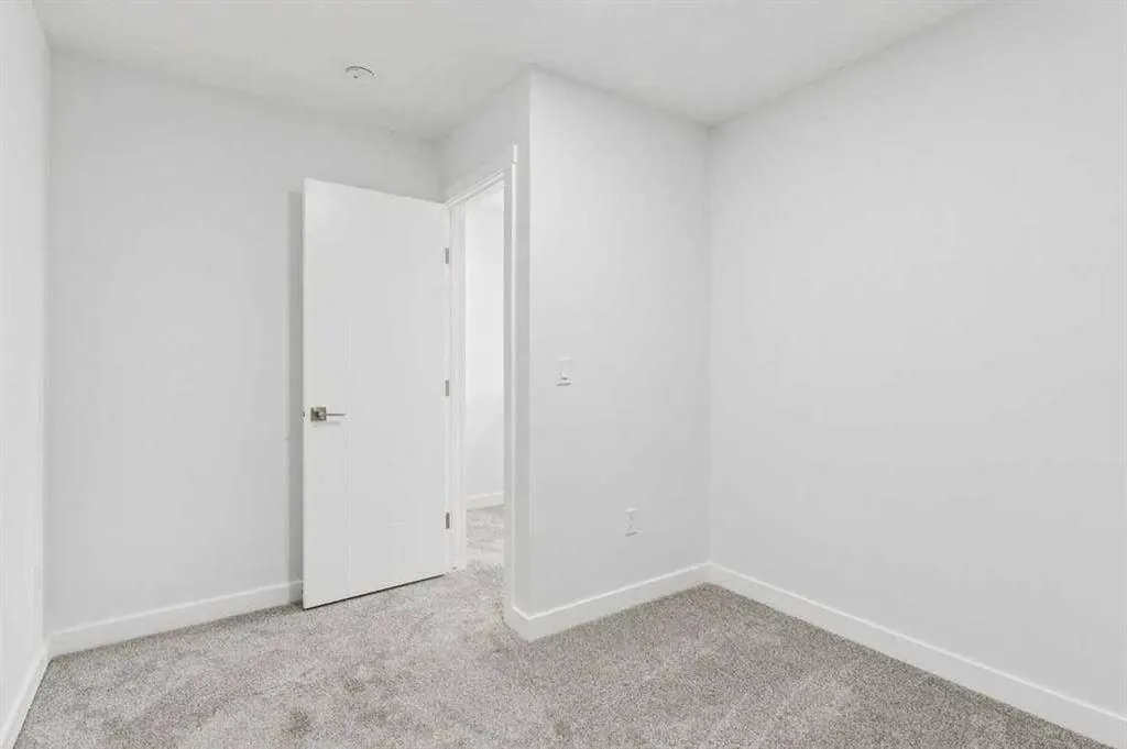 95 Saddlecrest Circle NE Calgary AB T3J 0Z2