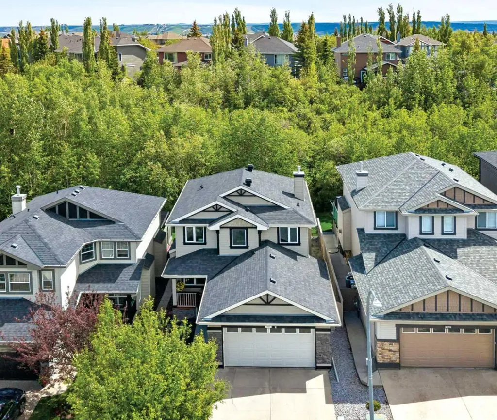 90 Royal Oak Grove NW Calgary AB T3G 5L8