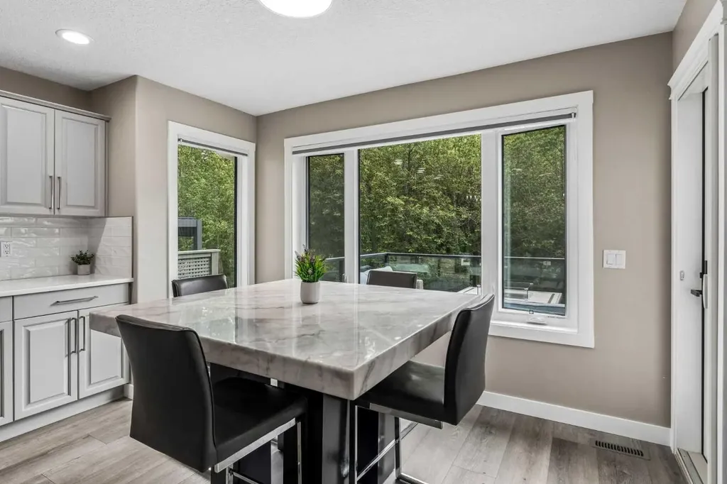 90 Royal Oak Grove NW Calgary AB T3G 5L8