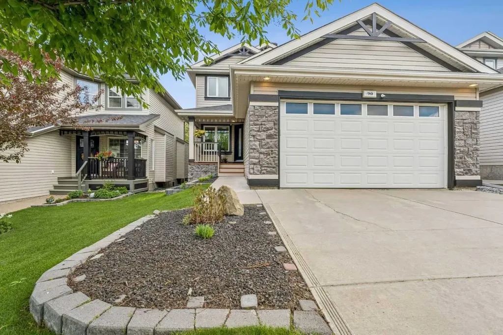 90 Royal Oak Grove NW Calgary AB T3G 5L8