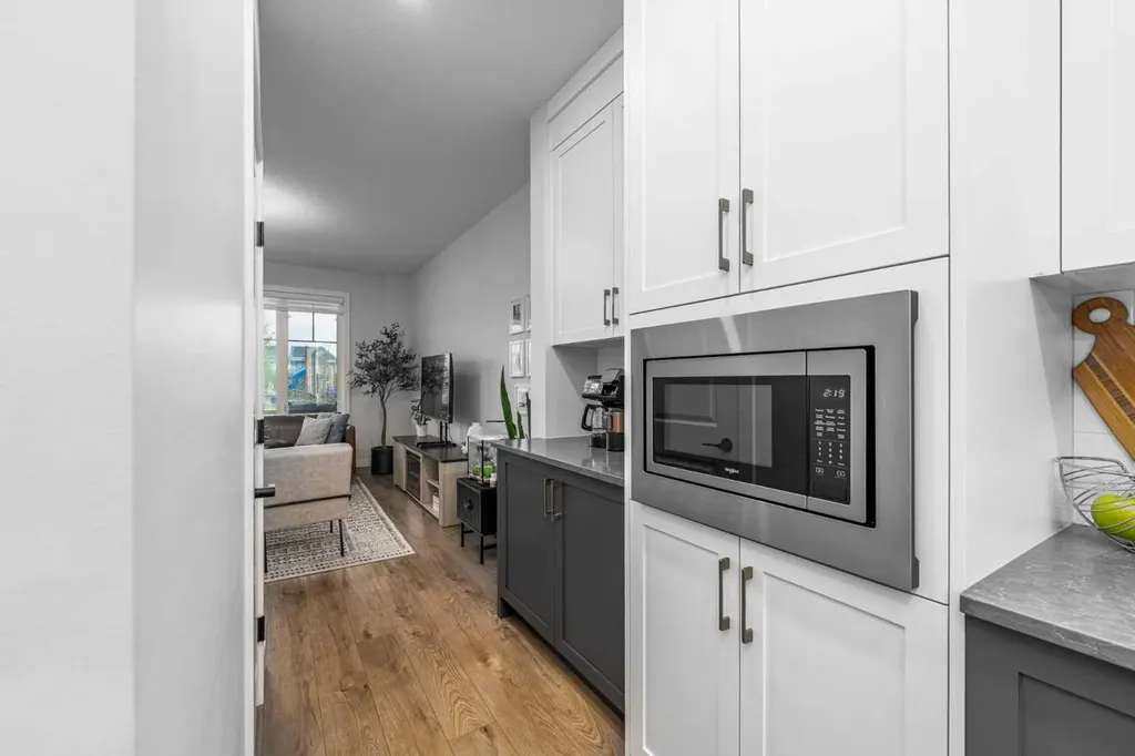 133 Treeline Avenue SW Calgary AB T2Y 0S1