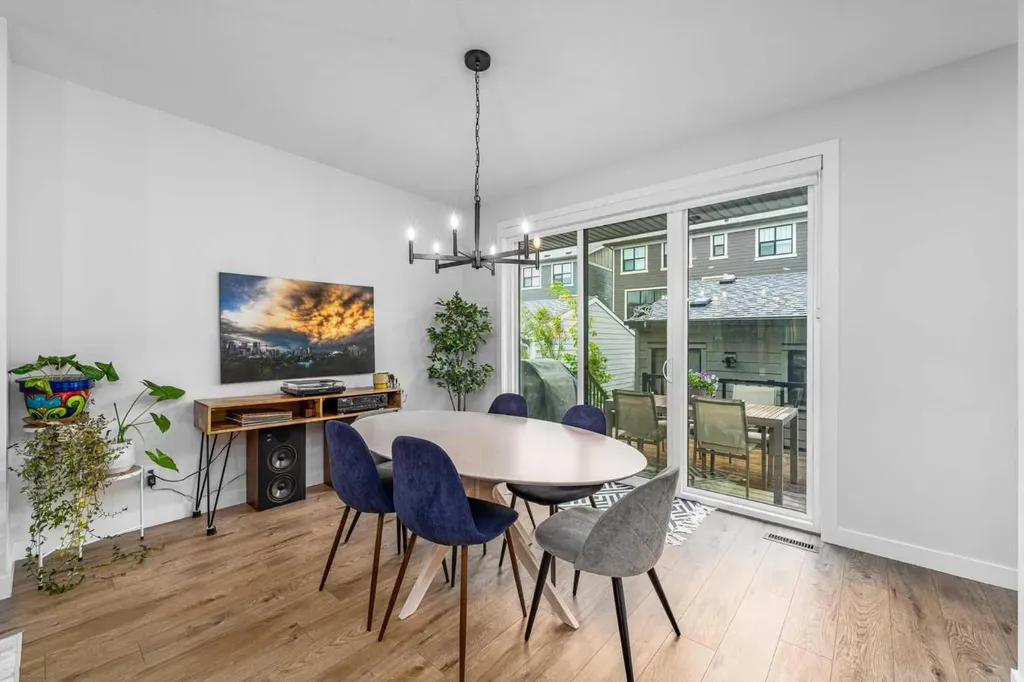 133 Treeline Avenue SW Calgary AB T2Y 0S1