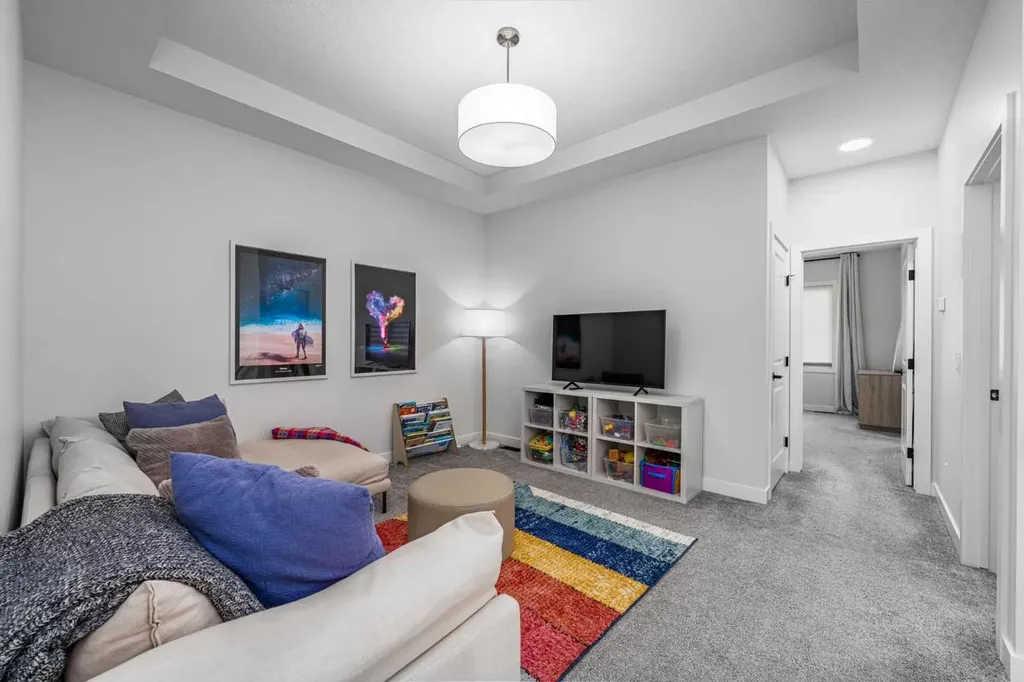 133 Treeline Avenue SW Calgary AB T2Y 0S1