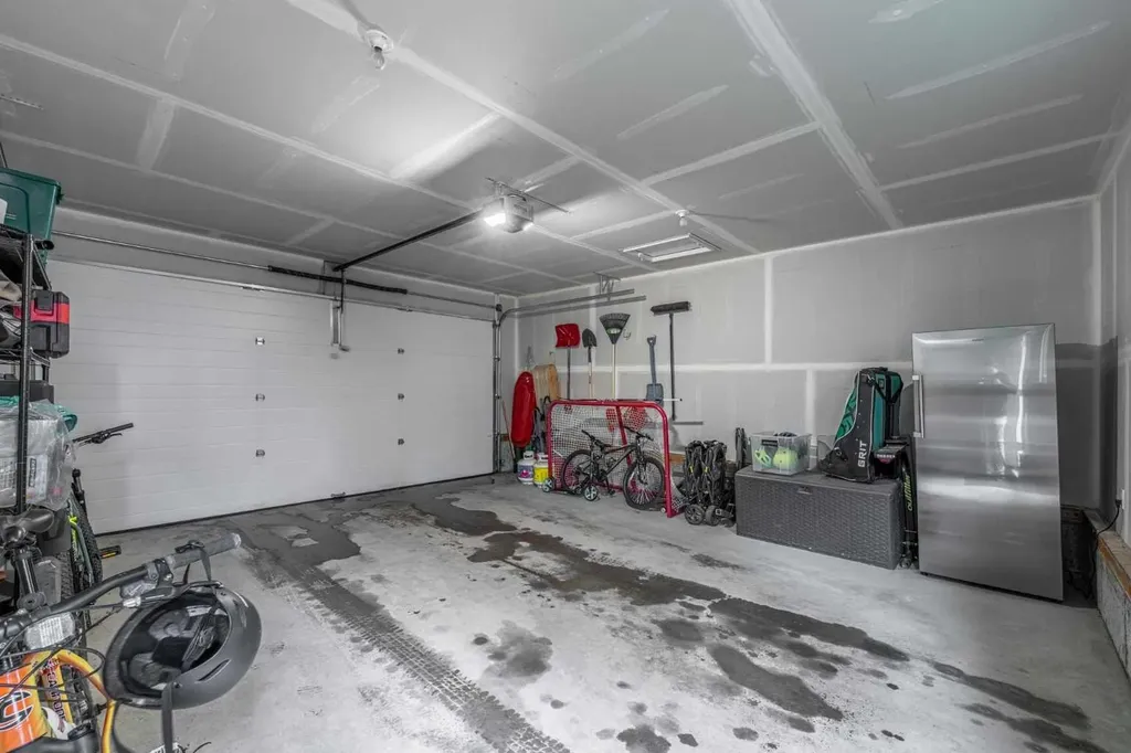 133 Treeline Avenue SW Calgary AB T2Y 0S1