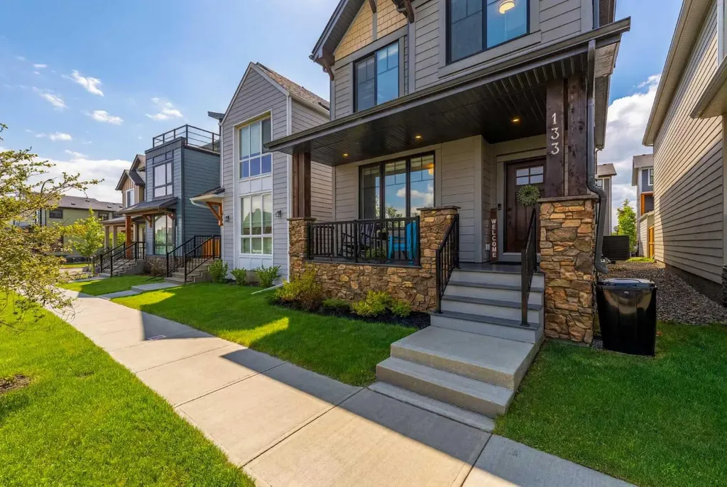 133 Treeline Avenue SW Calgary AB T2Y 0S1