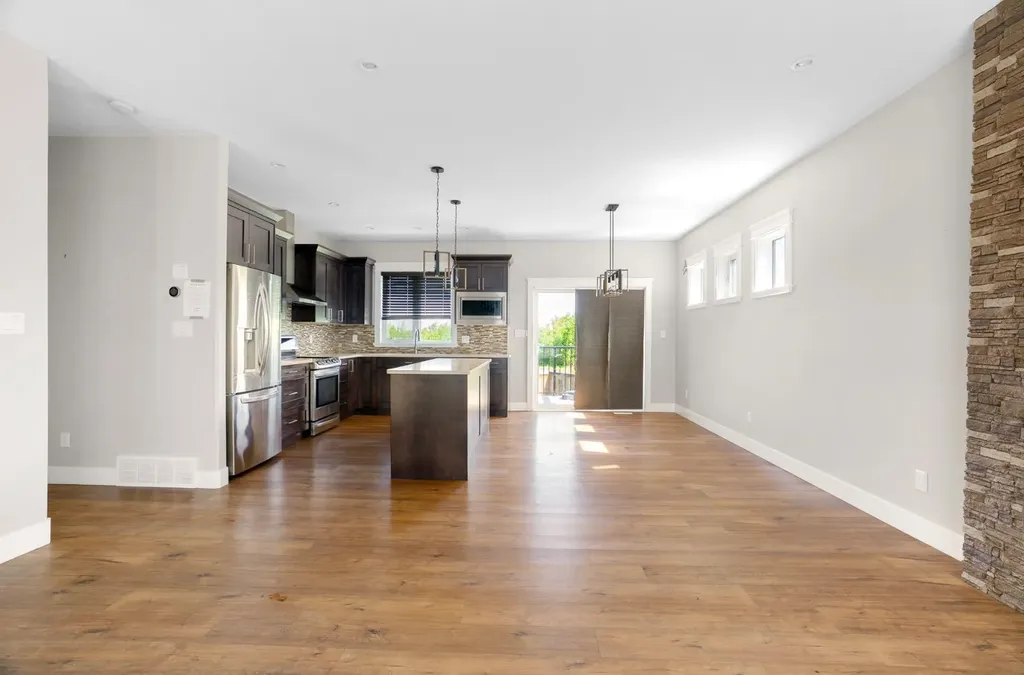 125 Amberwood Court Fort Mcmurray AB T9J1E3