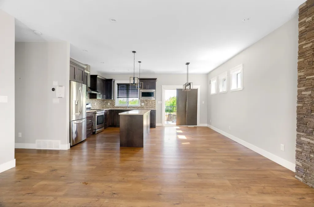 125 Amberwood Court Fort Mcmurray AB T9J1E3