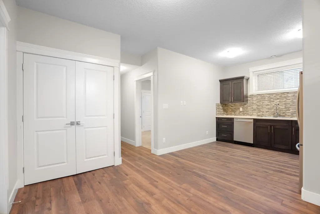 125 Amberwood Court Fort Mcmurray AB T9J1E3
