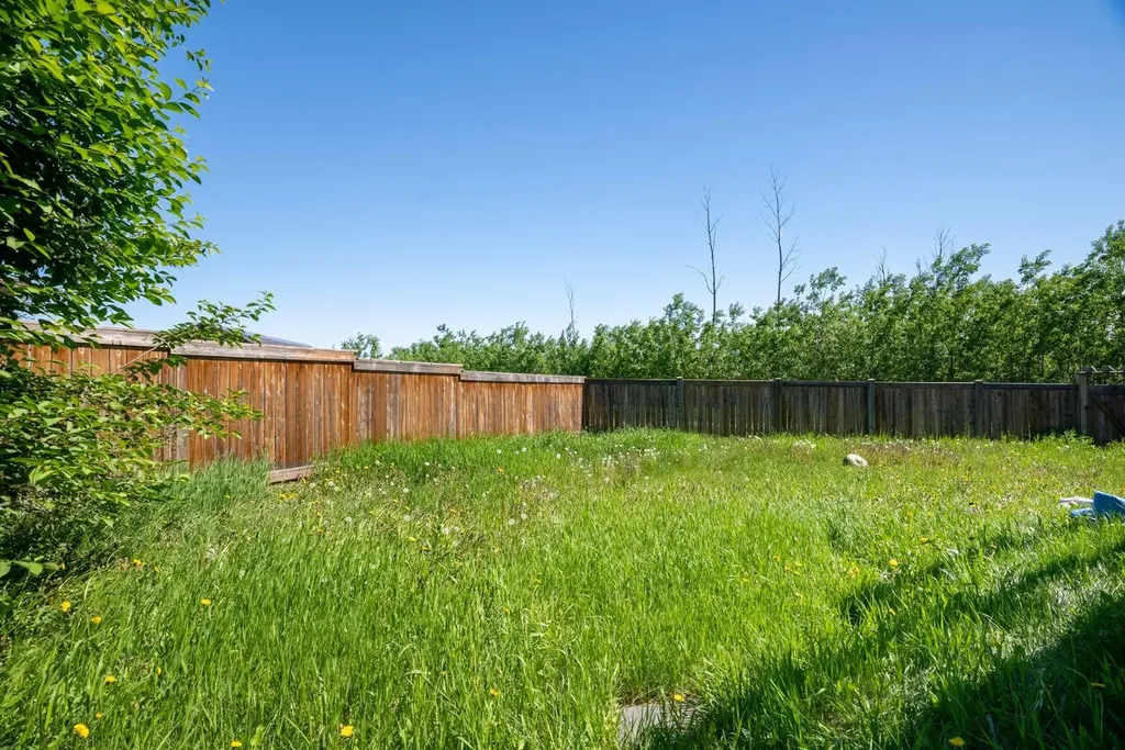 125 Amberwood Court Fort Mcmurray AB T9J1E3