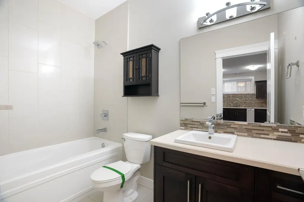 125 Amberwood Court Fort Mcmurray AB T9J1E3