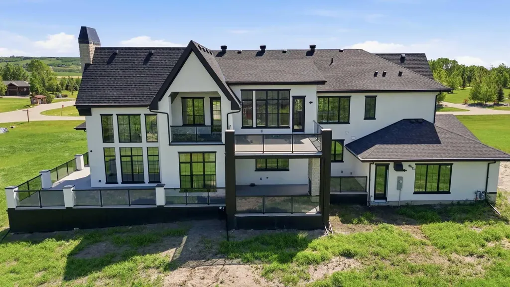 5 Swift Creek Green Rural Rocky View County AB T3Z 0B6