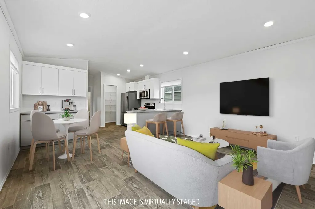 6220 17 Avenue SE Calgary AB T2A 0W6