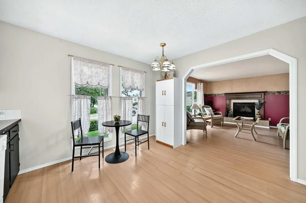 1404 Marlyn Way NE Calgary AB T2A 3K1