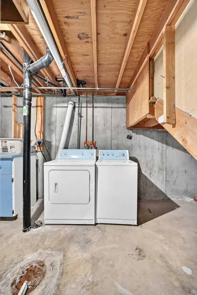 1404 Marlyn Way NE Calgary AB T2A 3K1