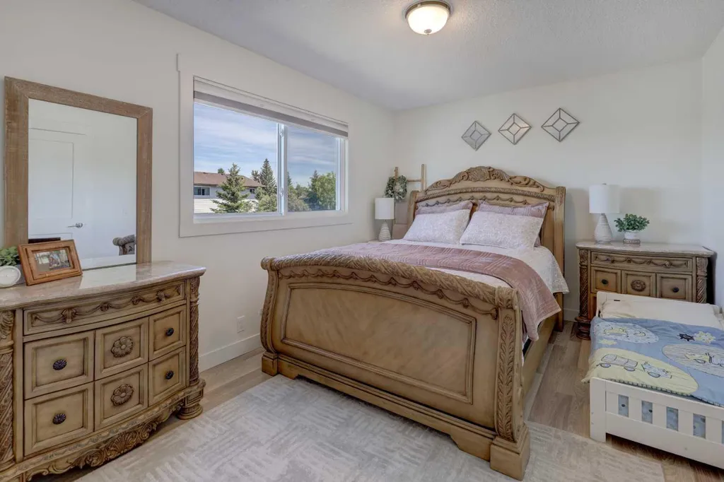 8320 Centre Street NE Calgary AB T3K 1Y1