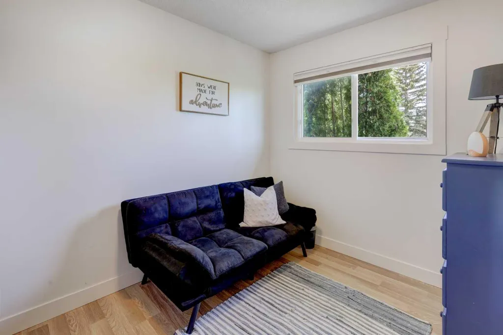 8320 Centre Street NE Calgary AB T3K 1Y1