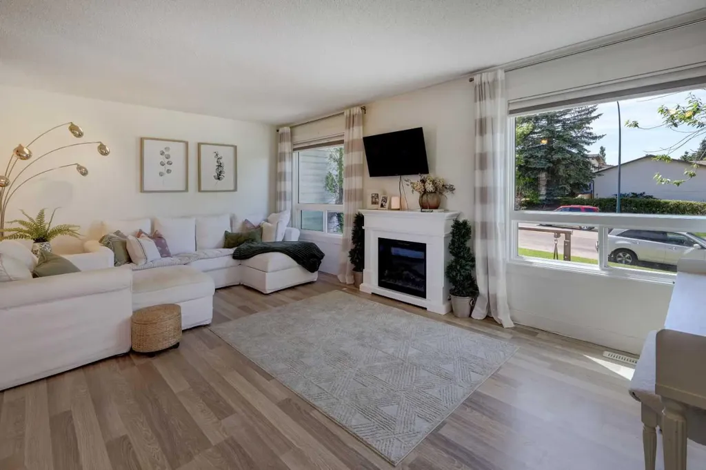 8320 Centre Street NE Calgary AB T3K 1Y1