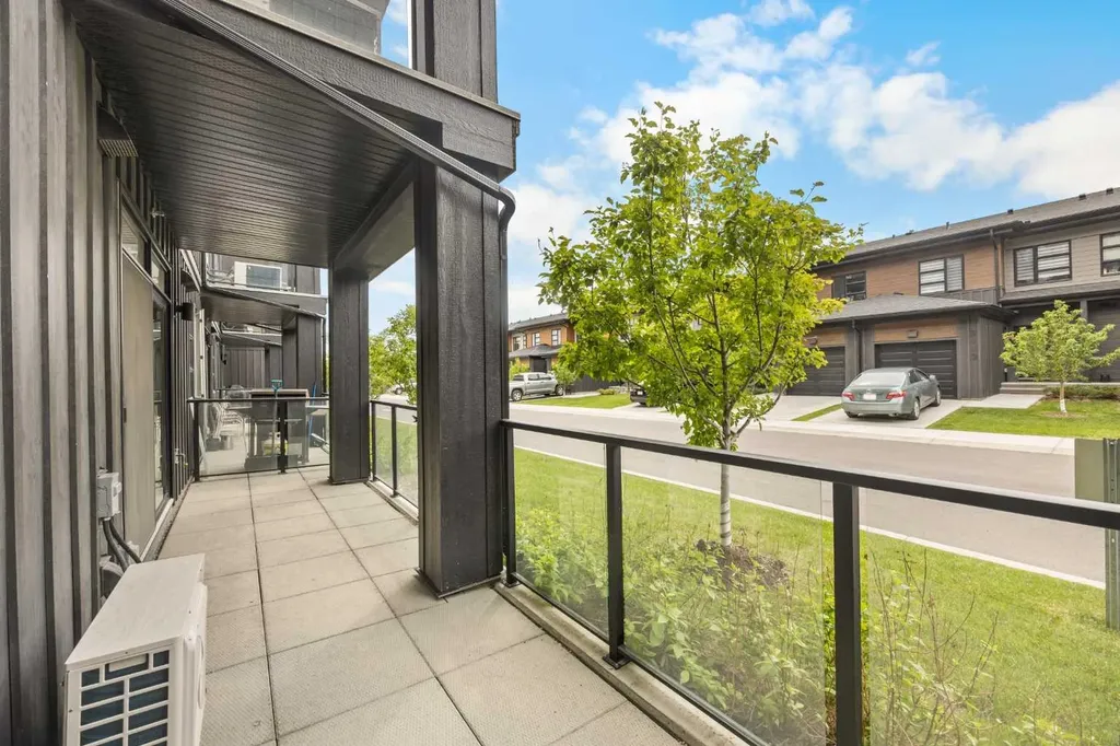 55 Lucas Way NW Calgary AB T3P 2C7