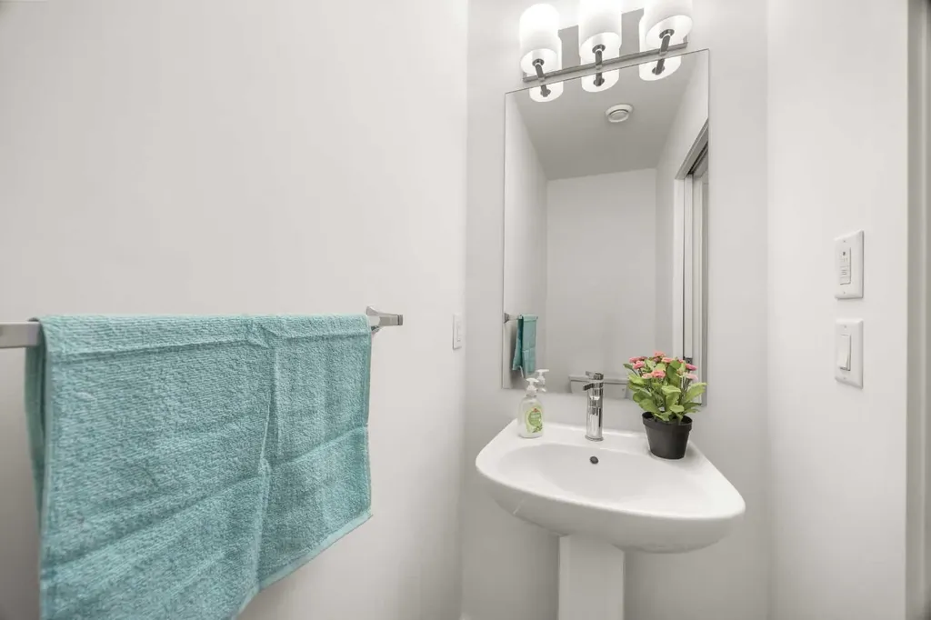 55 Lucas Way NW Calgary AB T3P 2C7