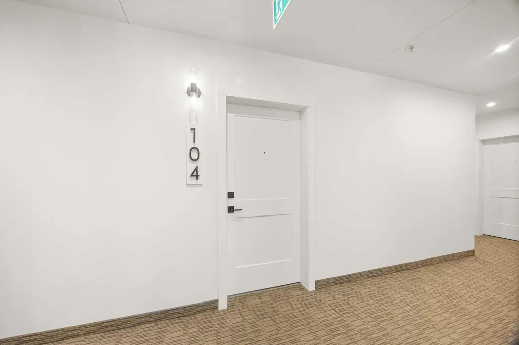 55 Lucas Way NW Calgary AB T3P 2C7