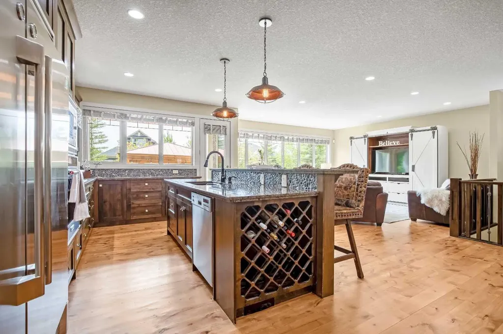 150 Cimarron Drive Okotoks AB T1S2P3