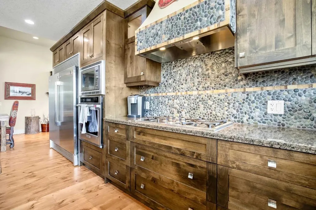 150 Cimarron Drive Okotoks AB T1S2P3