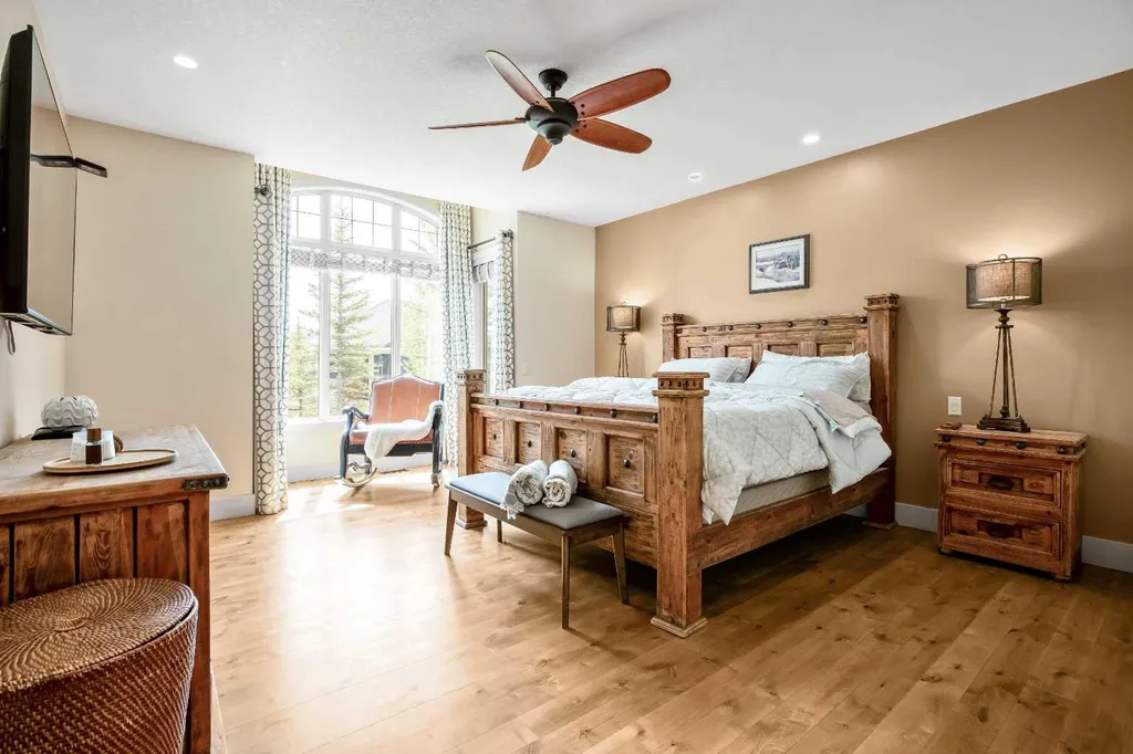 150 Cimarron Drive Okotoks AB T1S2P3