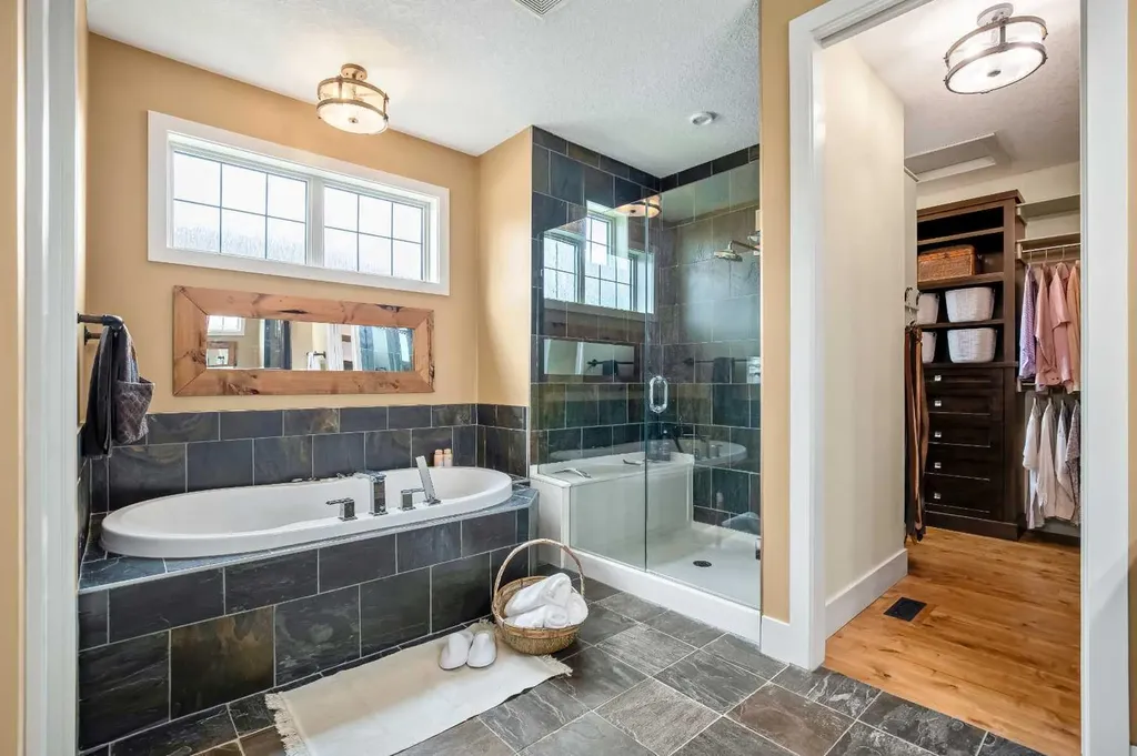 150 Cimarron Drive Okotoks AB T1S2P3