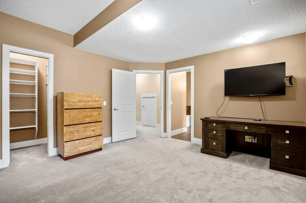 150 Cimarron Drive Okotoks AB T1S2P3