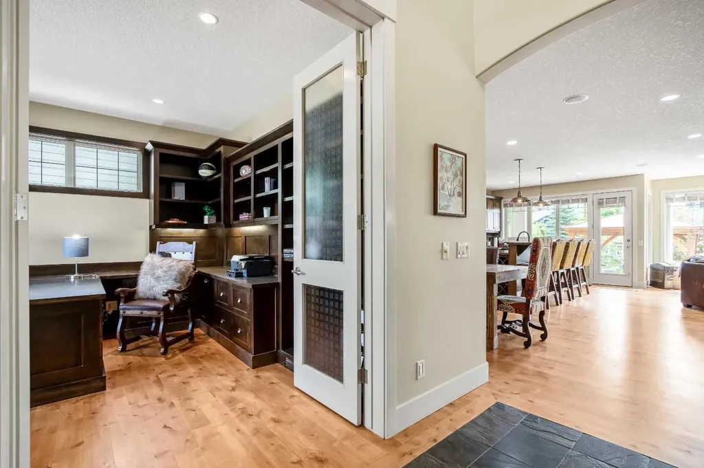 150 Cimarron Drive Okotoks AB T1S2P3