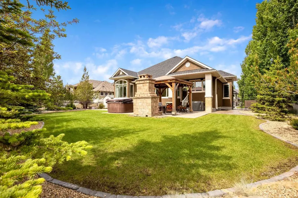 150 Cimarron Drive Okotoks AB T1S2P3