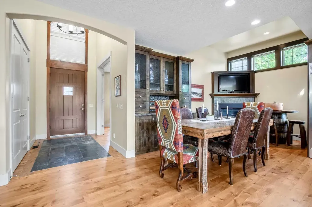 150 Cimarron Drive Okotoks AB T1S2P3