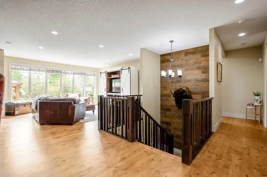 150 Cimarron Drive Okotoks AB T1S2P3