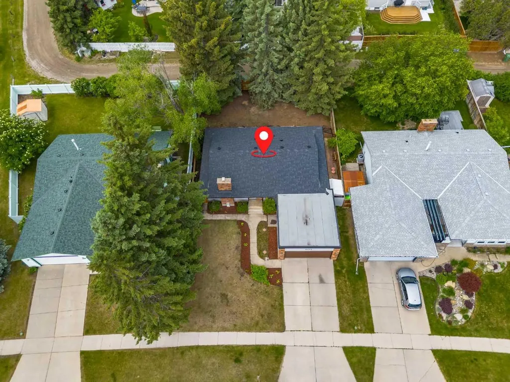 9555 Oakfield Drive SW Calgary AB T2V 4E2