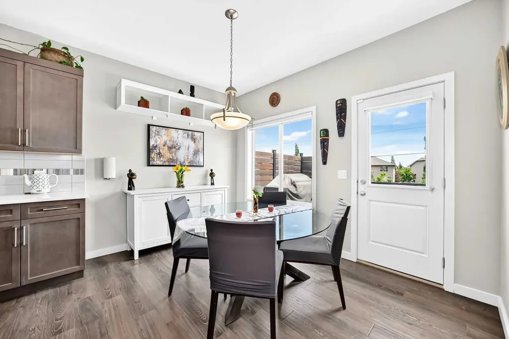 125 Bayside Loop SW Airdrie AB T4B 3E5