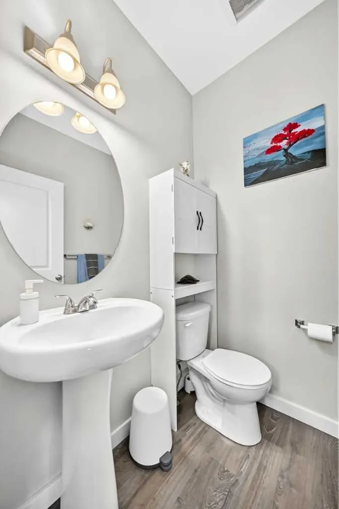 125 Bayside Loop SW Airdrie AB T4B 3E5