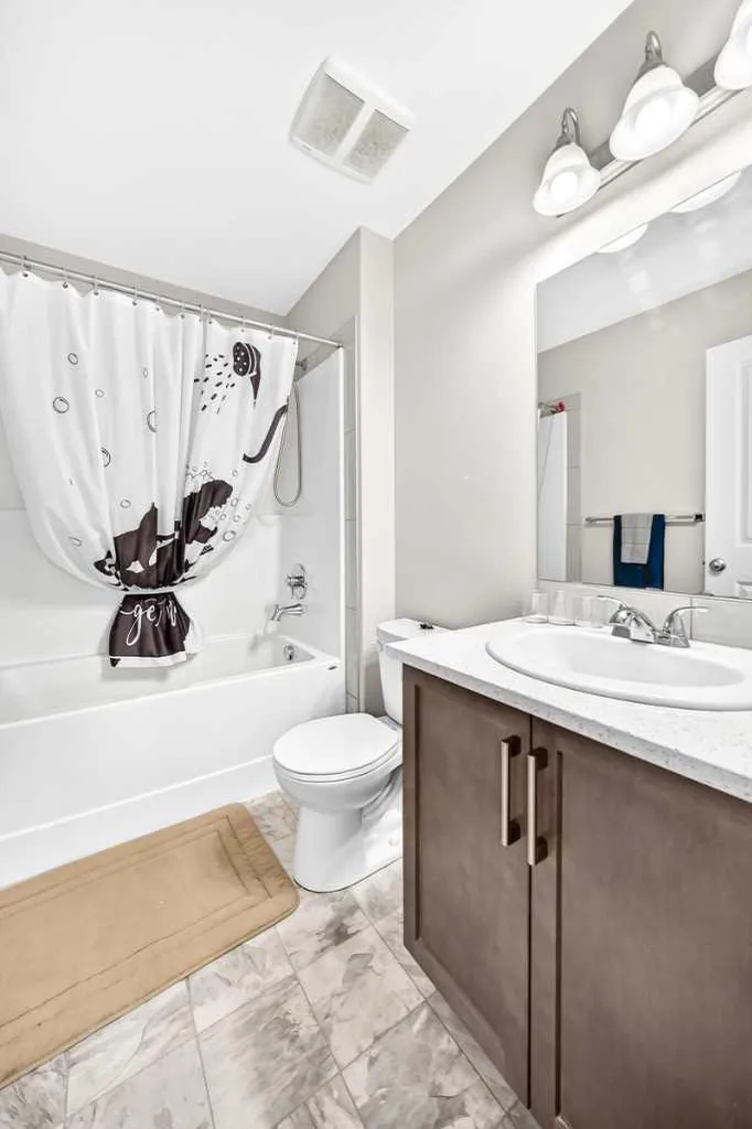 125 Bayside Loop SW Airdrie AB T4B 3E5