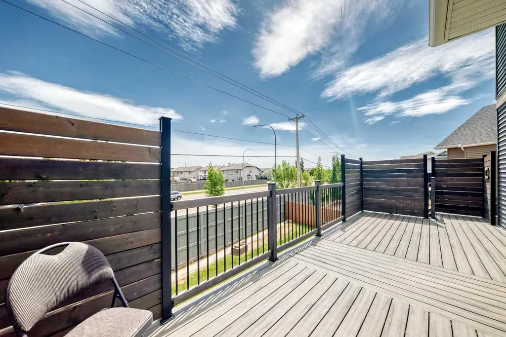 125 Bayside Loop SW Airdrie AB T4B 3E5