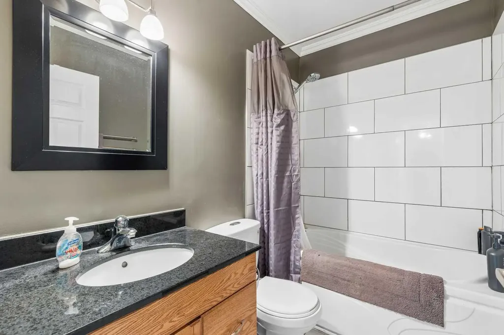 1232 Danloe Street NE Calgary AB T2E8X6