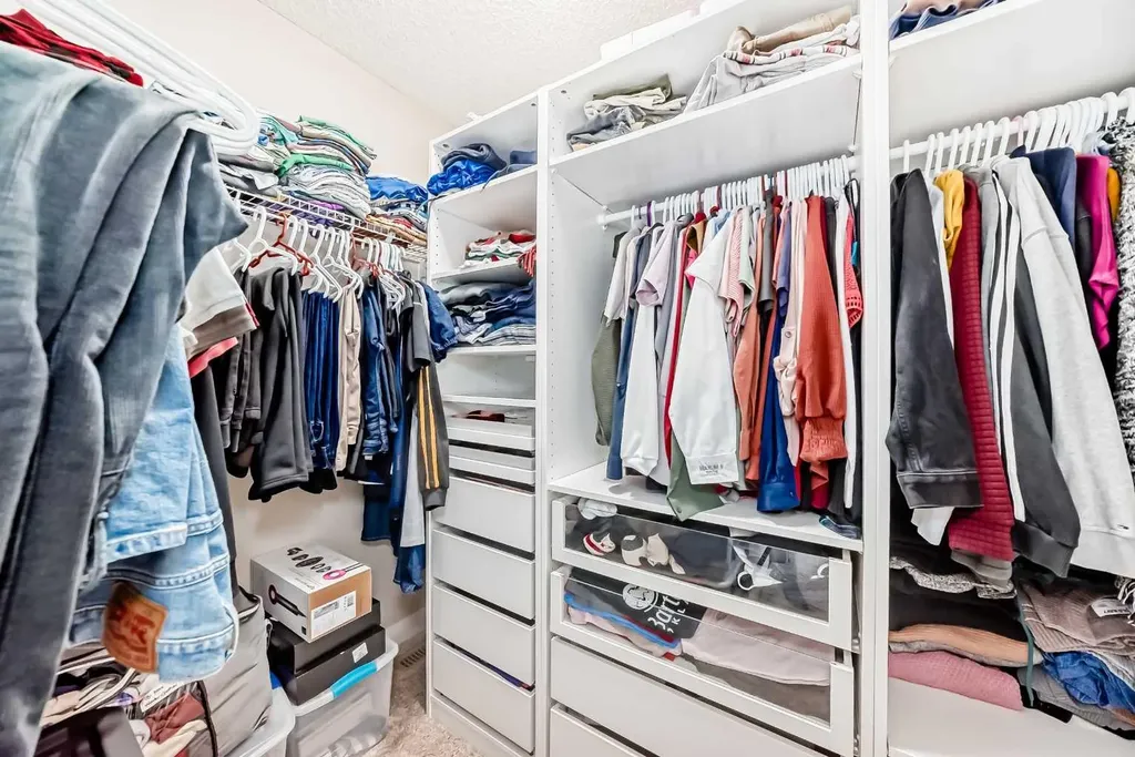 176 Evanspark Gardens Calgary AB T3P0G7