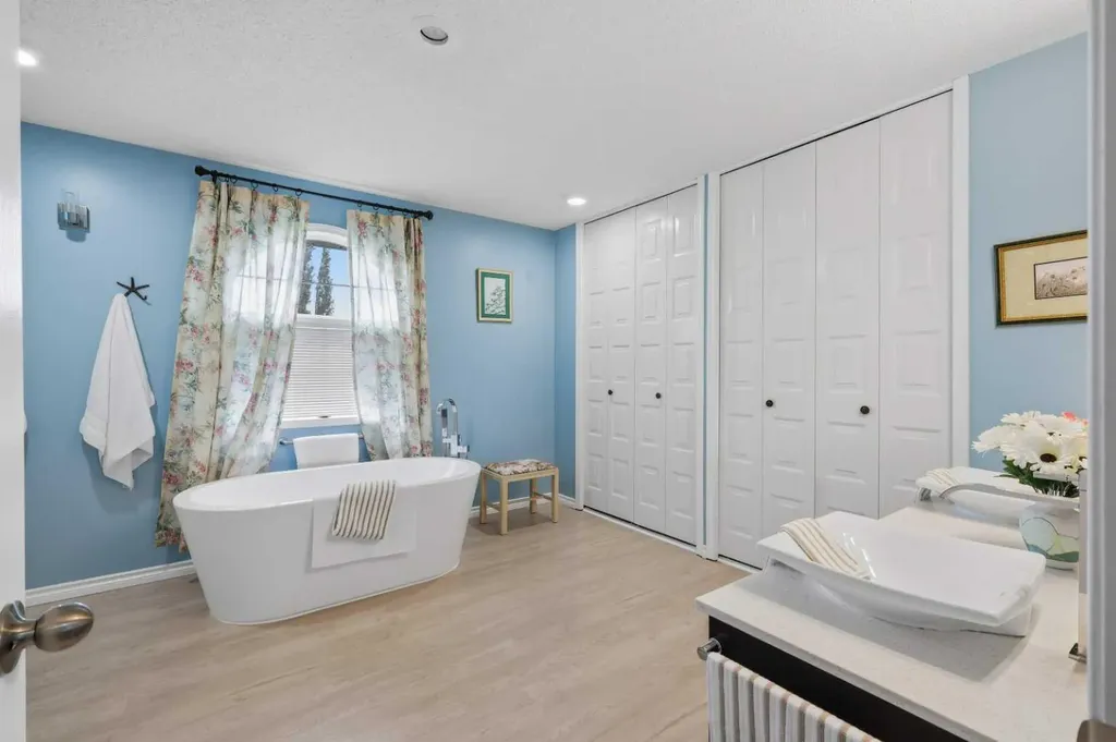 5413 46 Street Rimbey AB T0C 2J0