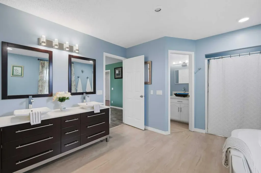 5413 46 Street Rimbey AB T0C 2J0