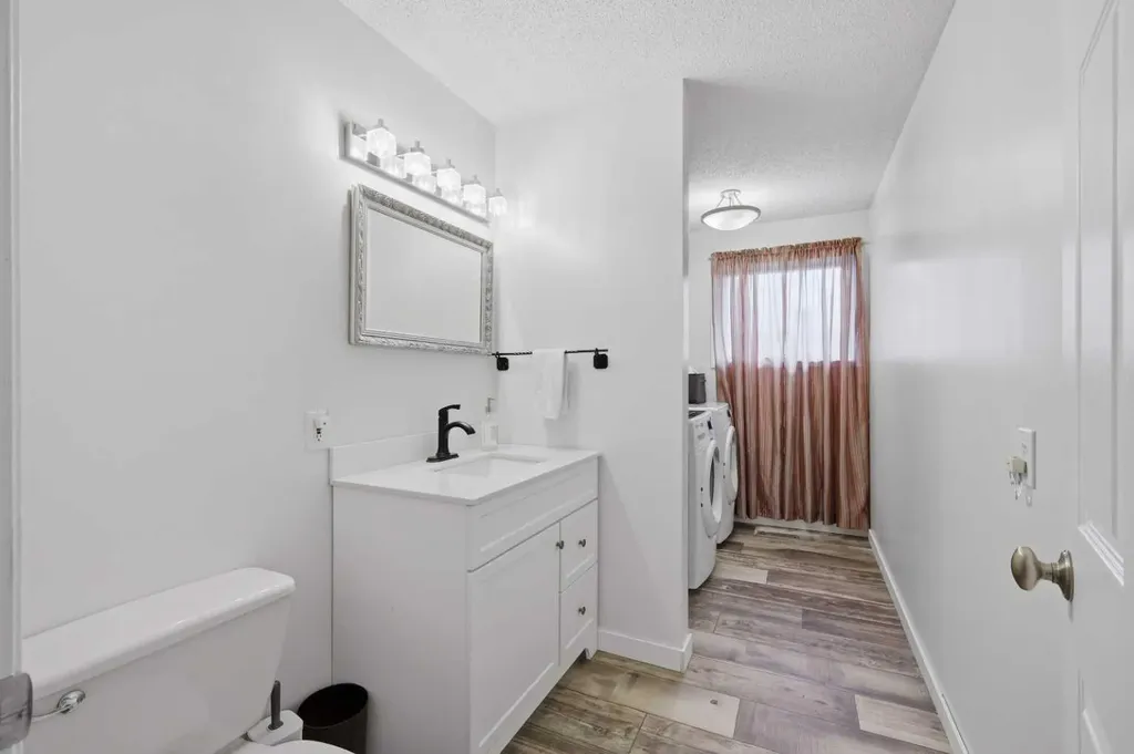 5413 46 Street Rimbey AB T0C 2J0