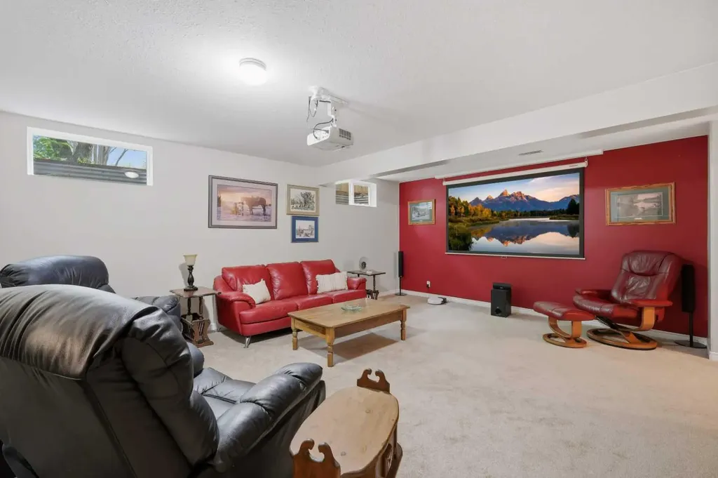 5413 46 Street Rimbey AB T0C 2J0