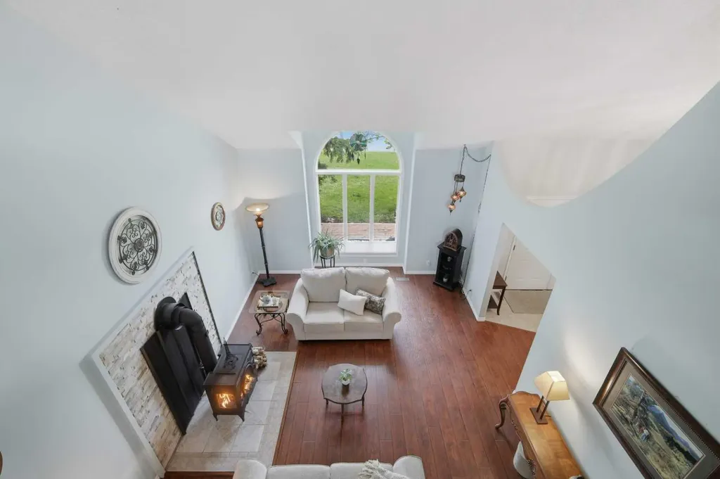 5413 46 Street Rimbey AB T0C 2J0