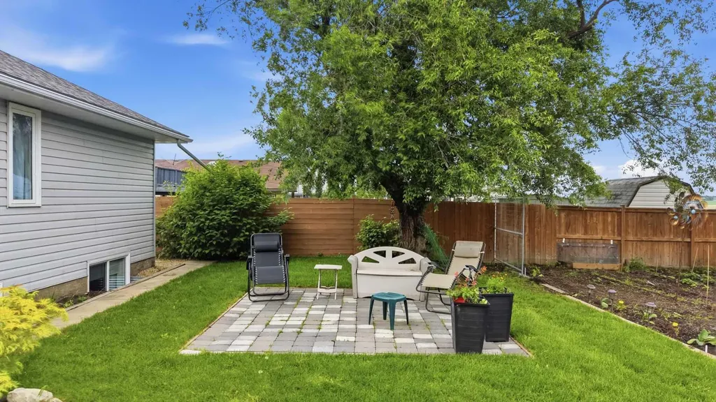 5413 46 Street Rimbey AB T0C 2J0