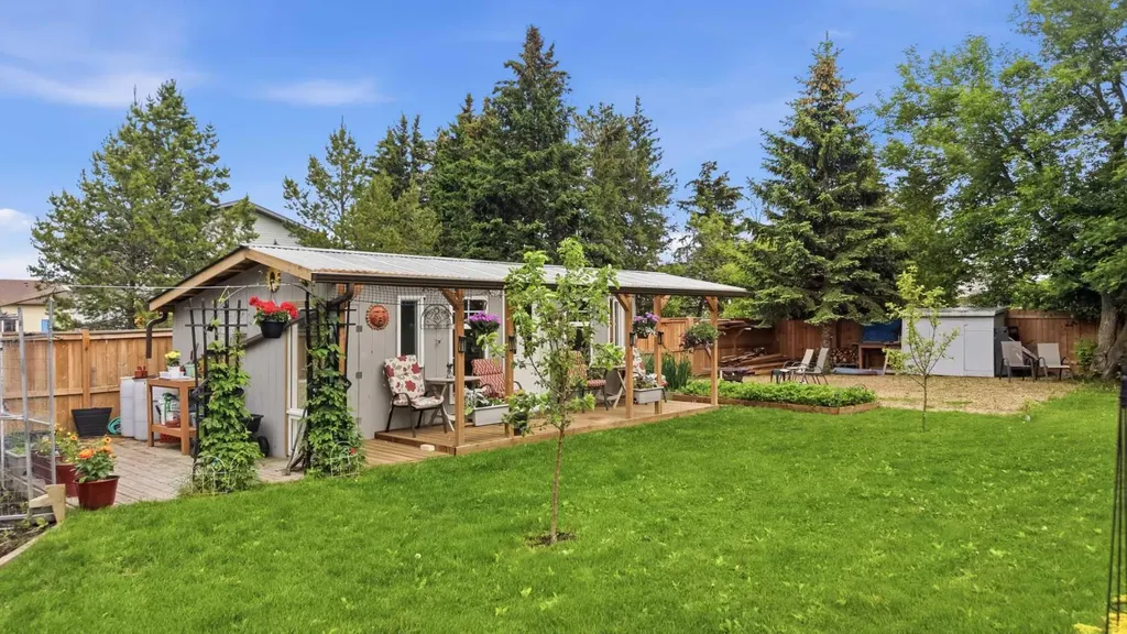 5413 46 Street Rimbey AB T0C 2J0