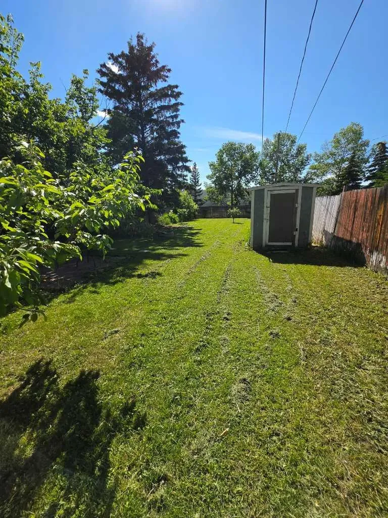 11316 97 Street Grande Prairie AB T8V 3M9